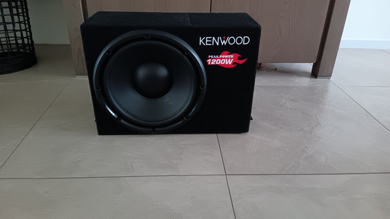 Subwoofers jbl ,kenwood, mb quart, Ophalen