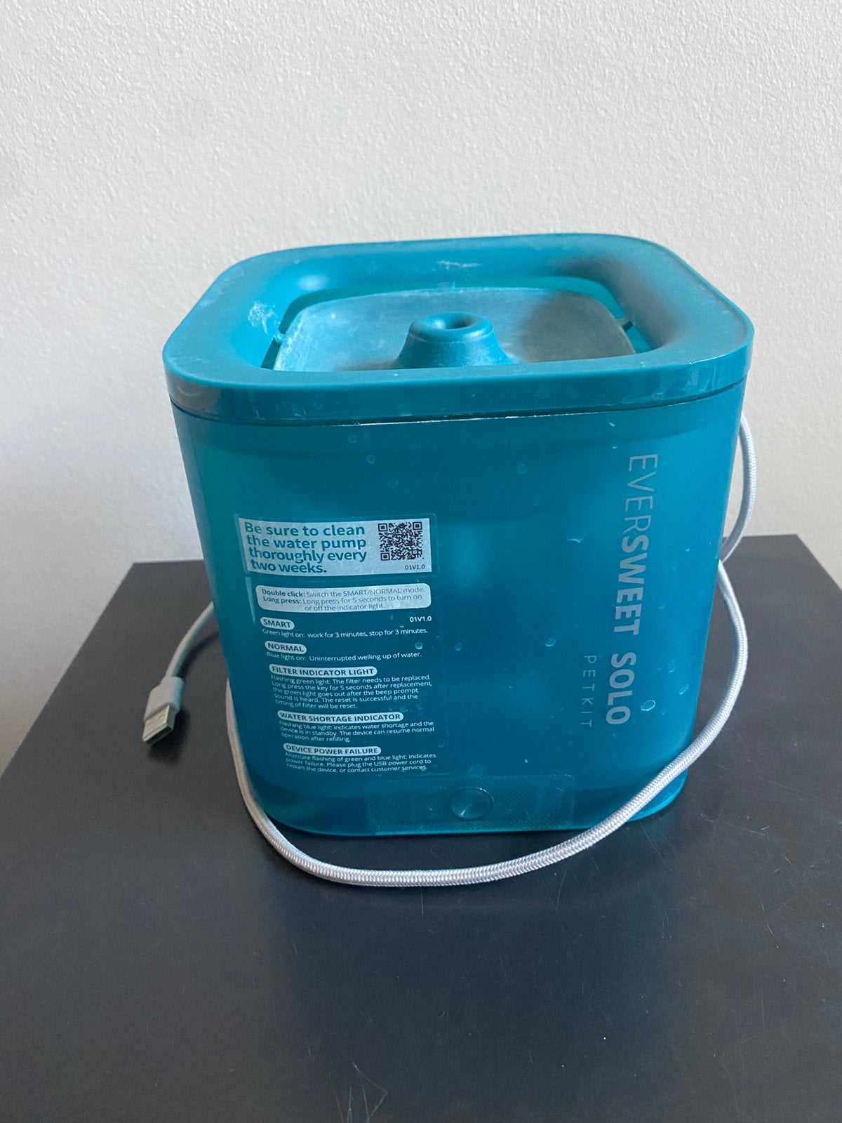 Water bak - Drinkfontein Kat – 1,8 L - zonder filter, Ophalen, Automatisch, Gebruikt