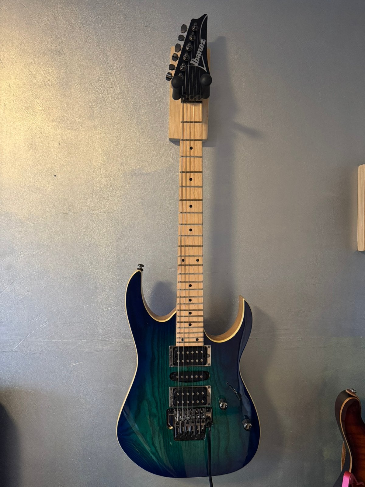 Ibanez gitaar, Ophalen, Zo goed als nieuw, Solid body, Ibanez