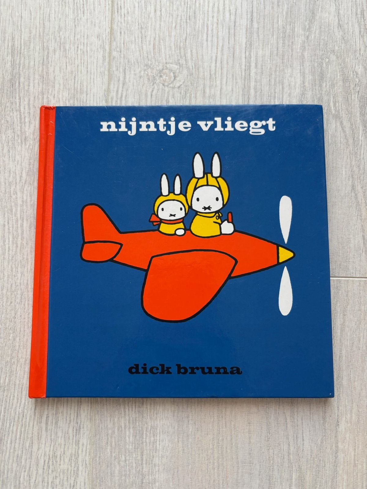 Nijntje vliegt - Dick Bruna, Ophalen of Verzenden