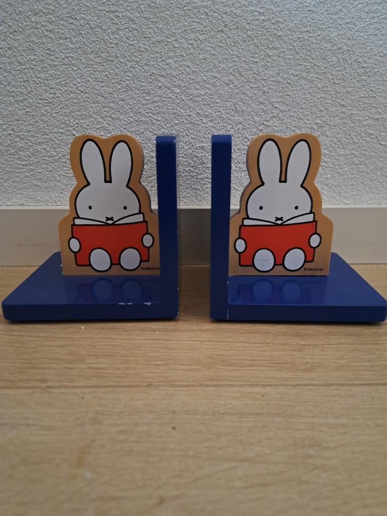 Nijntje boekensteunen hout - 2 stuks, Ophalen of Verzenden, Zo goed als nieuw, Wanddecoratie