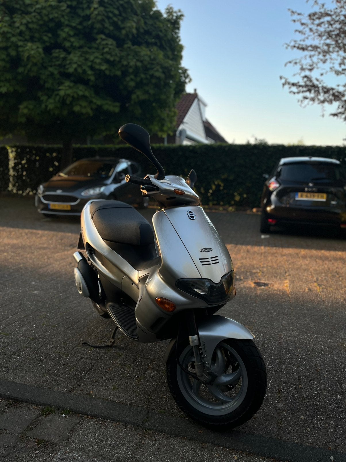 Gilera runner 50cc, Ophalen, Tweetakt, Maximaal 45 km/u, Zo goed als nieuw
