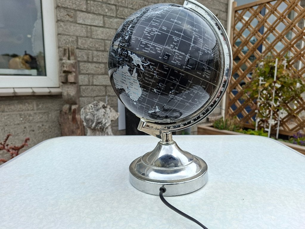 vintage schitterende vintage wereldbol chroom voet+lamp, Ophalen of Verzenden, Zo goed als nieuw