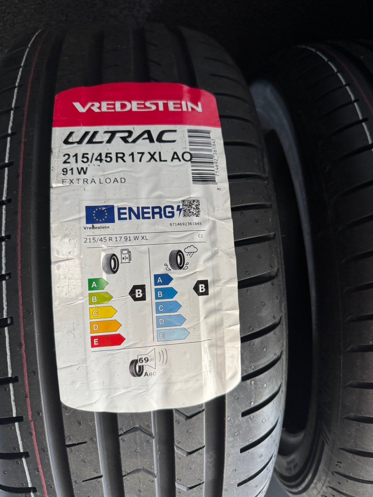 2 nieuwe Vredestein zomerbanden te koop – 215/45 R17, Verzenden, Nieuw
