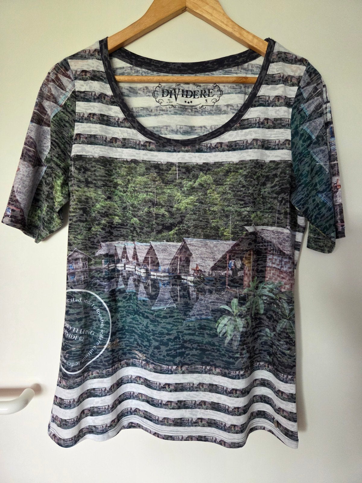 Dividere T-shirt met prachtige print - maat L, Kleding | Dames, Dividere, Ophalen of Verzenden, Zo goed als nieuw, Korte mouw