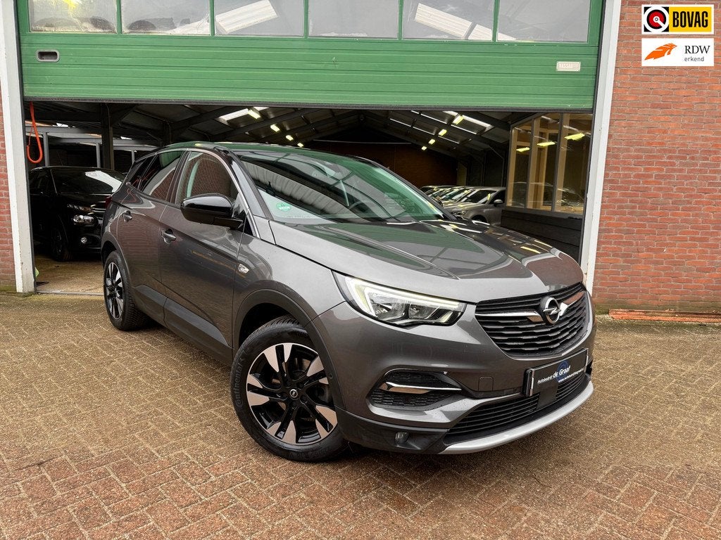 Opel Grandland X 1.2 Turbo Innovation|NWDBRIEM/CRUISE/CAMERA, Euro 6, 1199 cc, Bedrijf, 3 cilinders