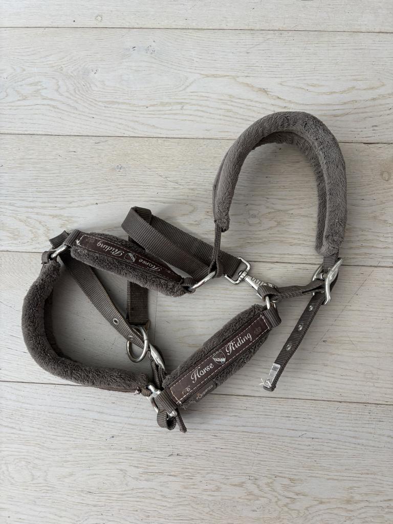 Fouganza paardenhalster maat 3, Ophalen of Verzenden, Zo goed als nieuw, Recreatie