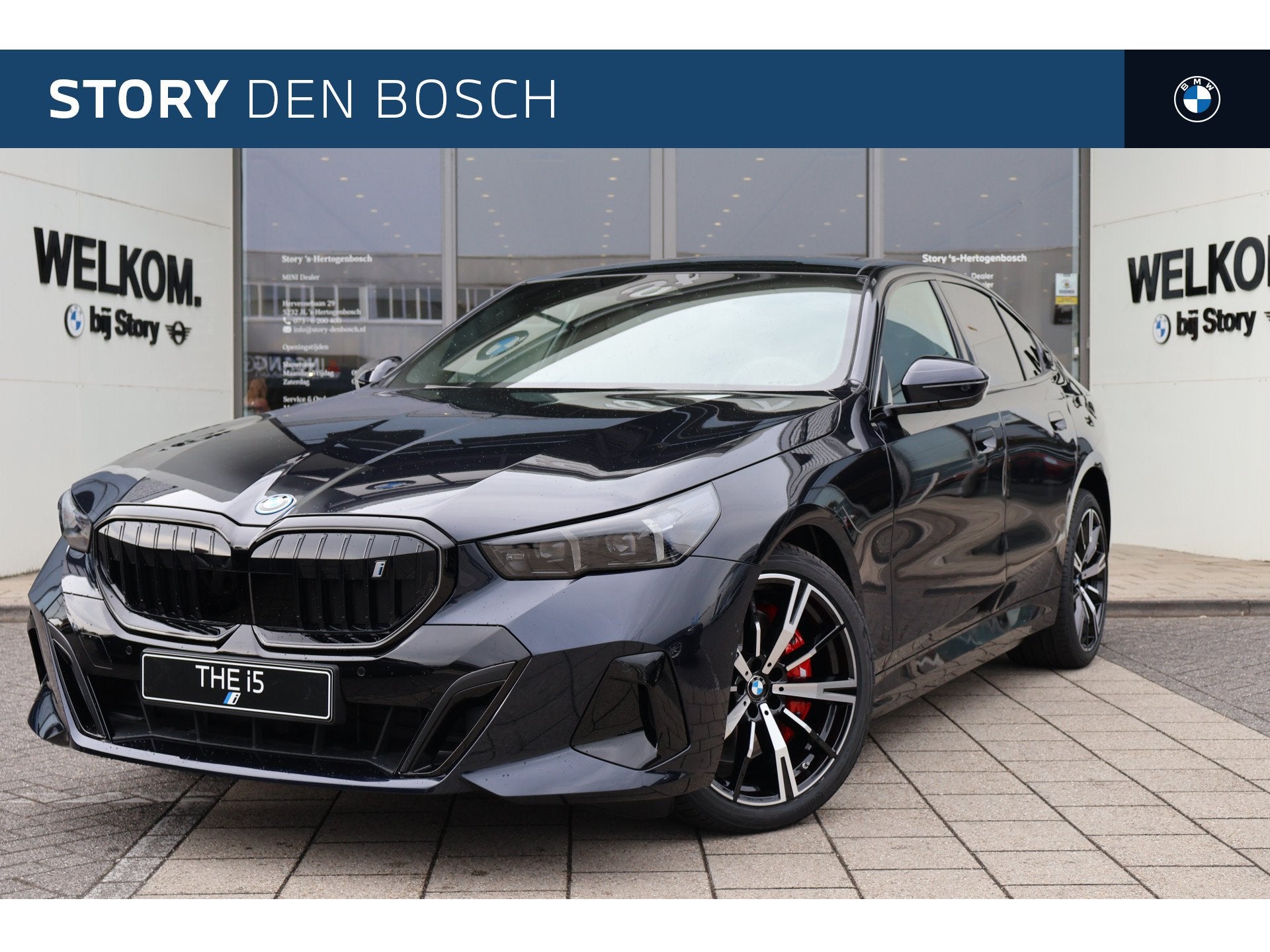 BMW i5 eDrive40 M Sport / Trekhaak / Panoramadak / Harman Ka, Automaat, 2095 kg, Achterwielaandrijving, LED verlichting