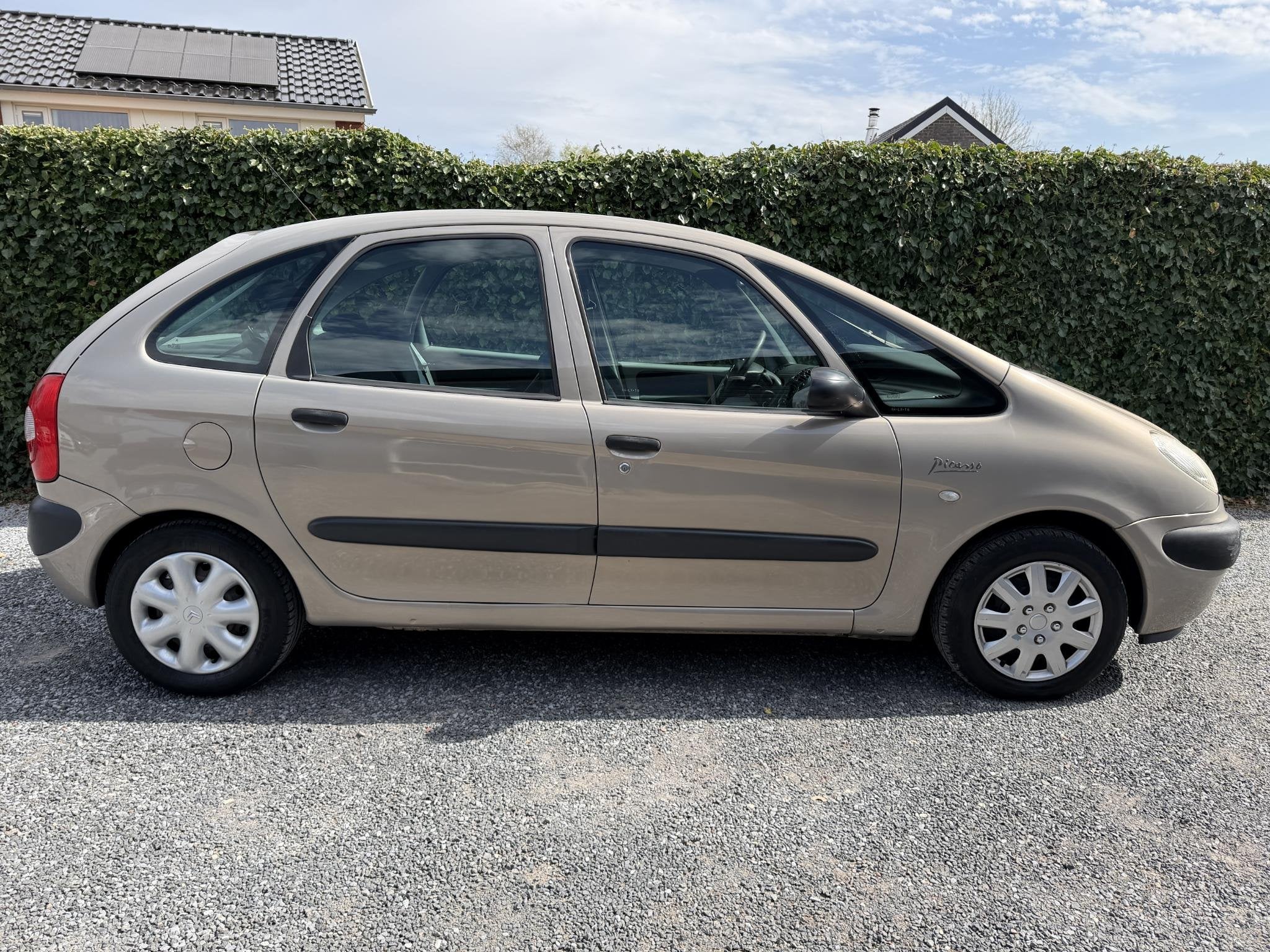 Citroen Xsara Picasso 1.6i Différence | Autom. Airco | Elek, Auto's, 94 pk, 4 cilinders, Beige, Origineel Nederlands