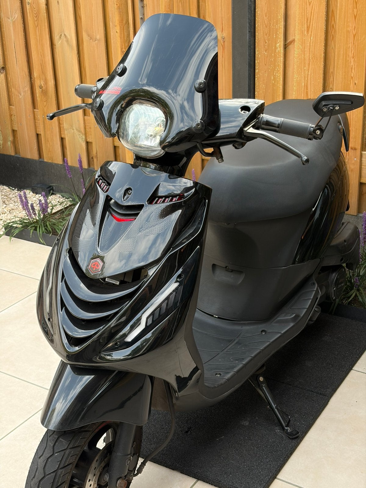 Zip 50cc 4t 2021 E5 brom, Maximaal 45 km/u, Zip, Ophalen of Verzenden, Zo goed als nieuw