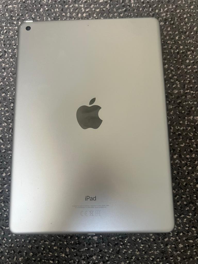 Apple iPad (7e generatie) 32GB Wi-Fi Zilver, Computers en Software, Apple iPads, 10 inch, 32 GB, Apple iPad, Ophalen of Verzenden