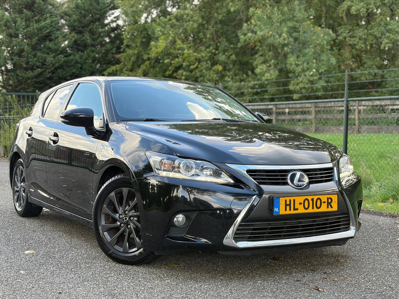 Lexus CT 200h 25th Edition /navi/camera/cruise, 1345 kg, 28 km/l, Gebruikt, Euro 6