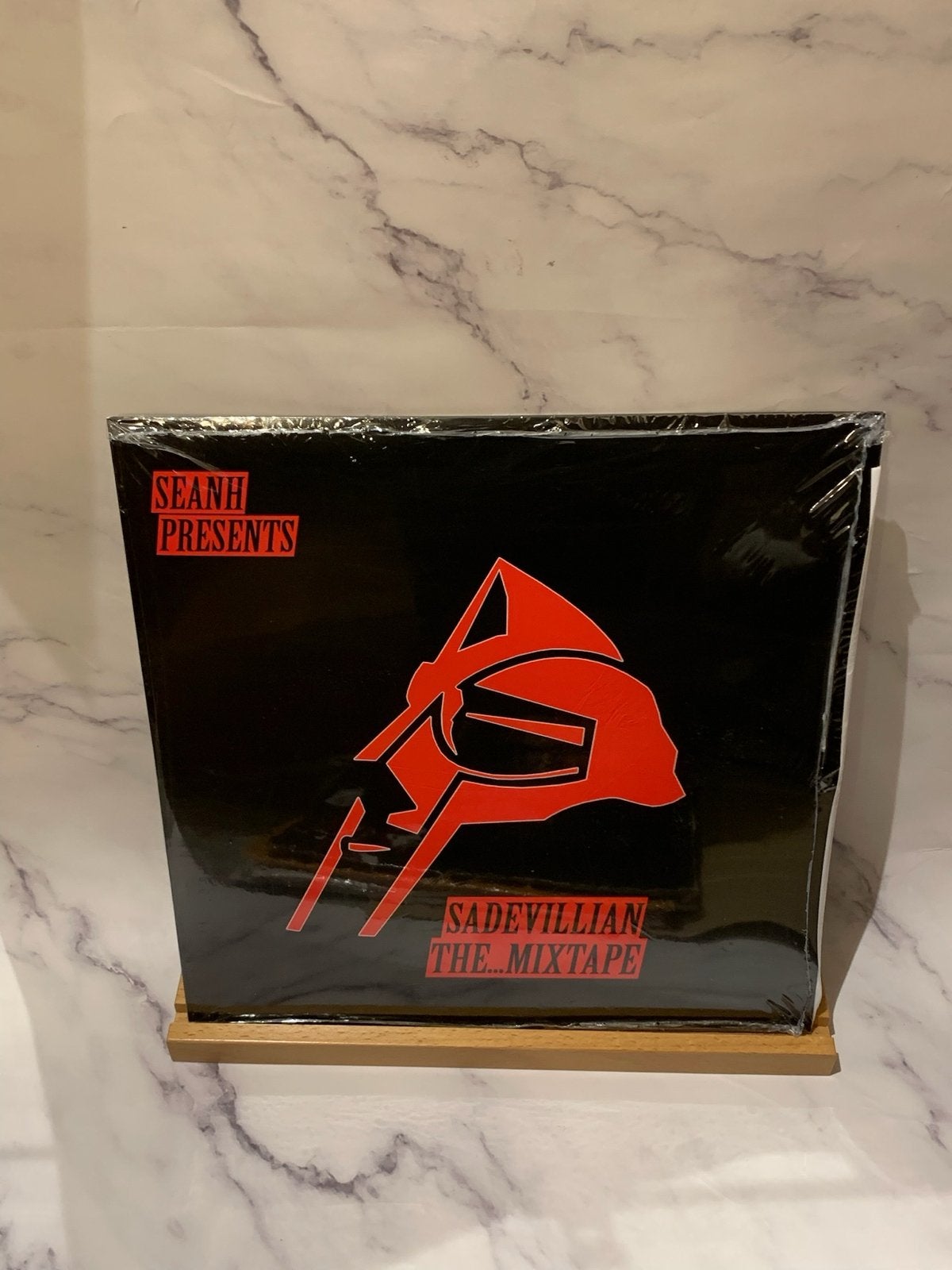 MF DOOM x Sade - SADIEVILLIAN THE MIXTAPE Vinyl LP - Geseald, Cd's en Dvd's, Geseald, Ophalen of Verzenden, Nieuw in verpakking
