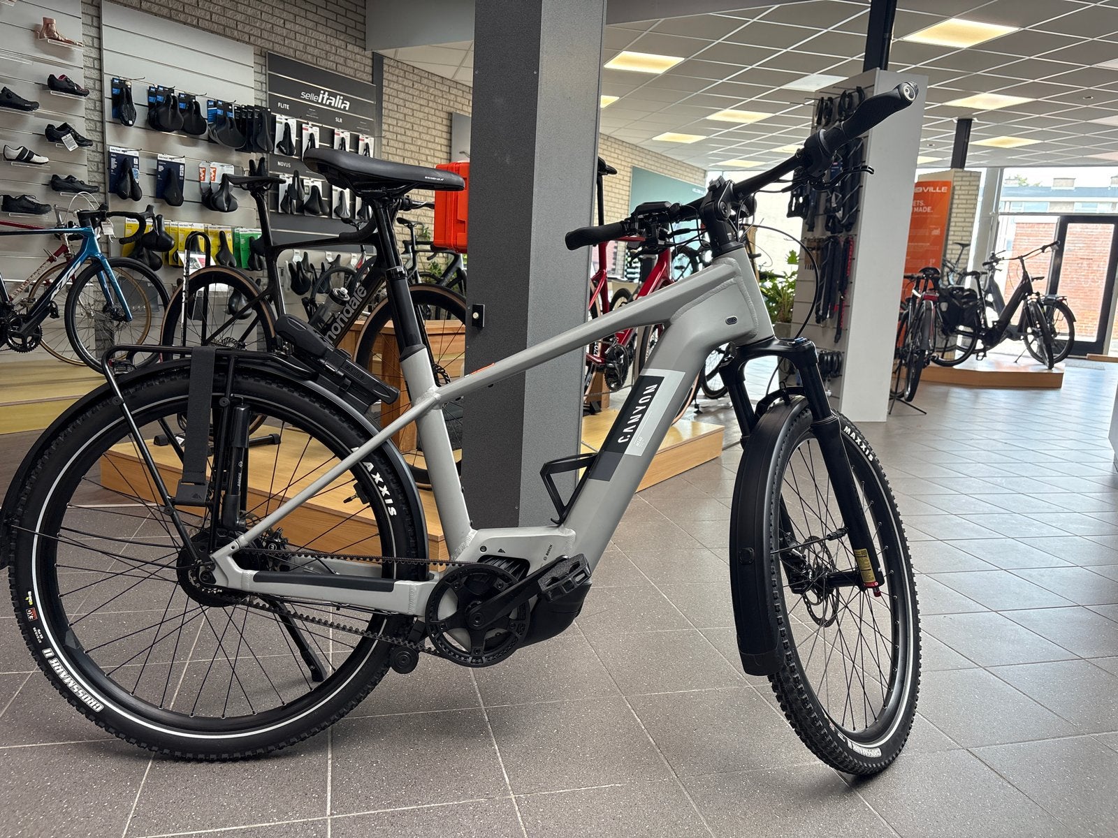 Canyon Pathlite:ON 7 SUV E-bike - Zo goed als nieuw, Fietsen en Brommers, Elektrische fietsen, Ophalen, Zo goed als nieuw, Overige merken