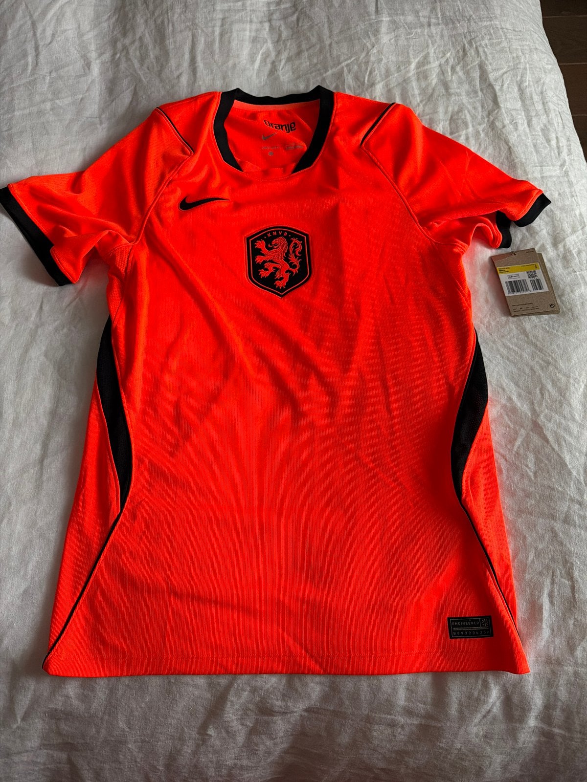 Nieuw Nike Oranje KNVB Voetbalshirt Maat S met prijskaartje, Maat S, Ophalen of Verzenden, Nieuw, Shirt