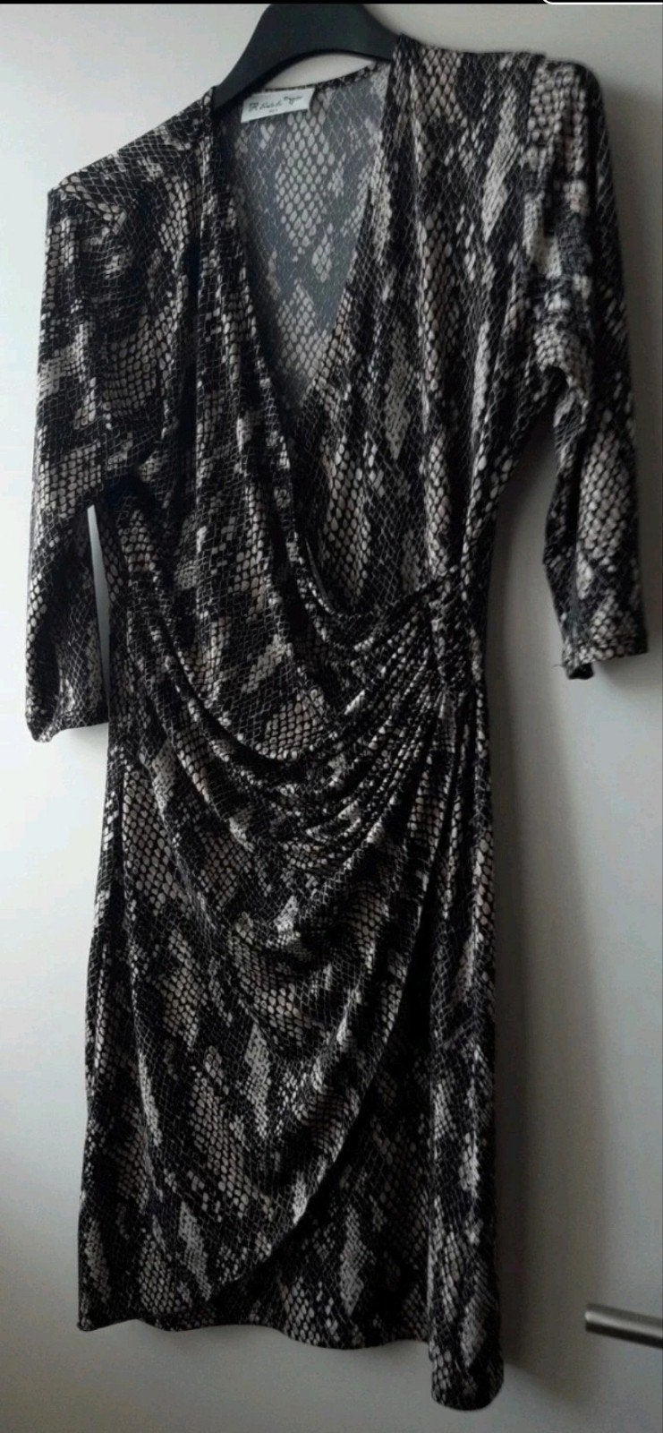 Bruine travelstofjurk mt M bruin nieuw 🤎, Ophalen of Verzenden, Nieuw, Maat 38/40 (M), Bruin