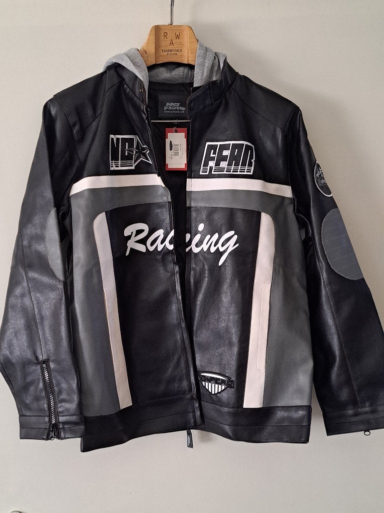 Nieuwe Jongens bikers jas te koop (13/14 jarige), Ophalen, Nieuw, Maat 46 (S) of kleiner