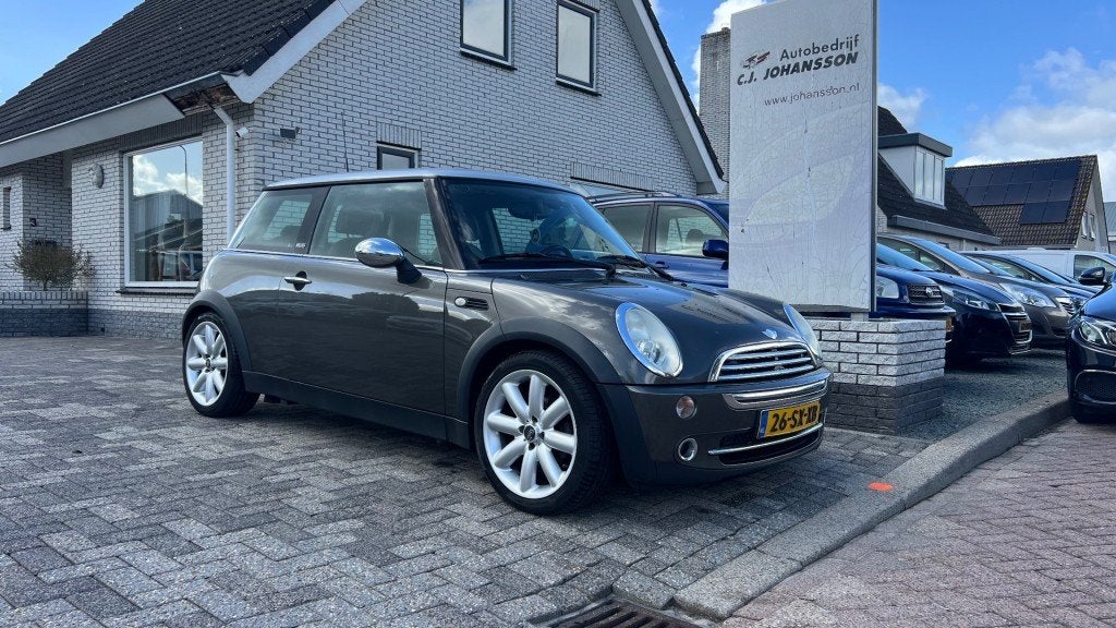Mini COOPER 1.6 Cooper Park Lane, Voorwielaandrijving, Gebruikt, 4 cilinders, 4 stoelen