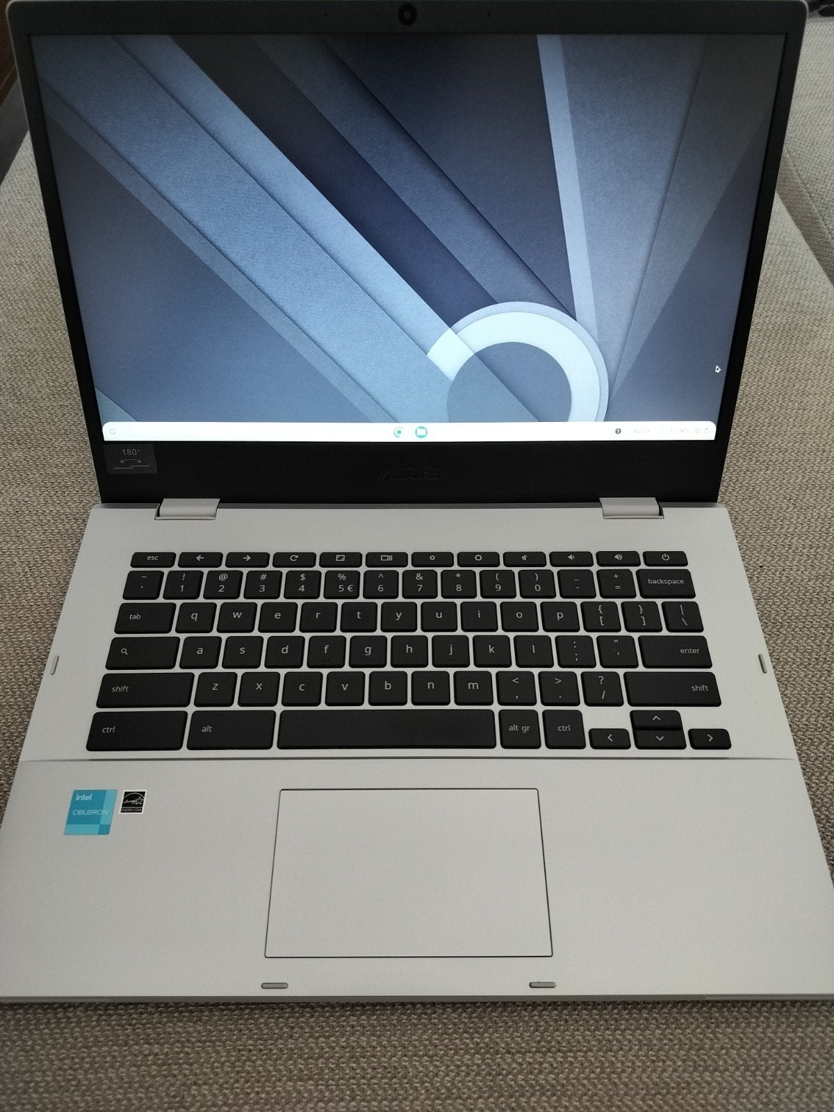 ASUS Chromebook CX1400, 15 inch, Qwerty, 8 GB, ASUS
