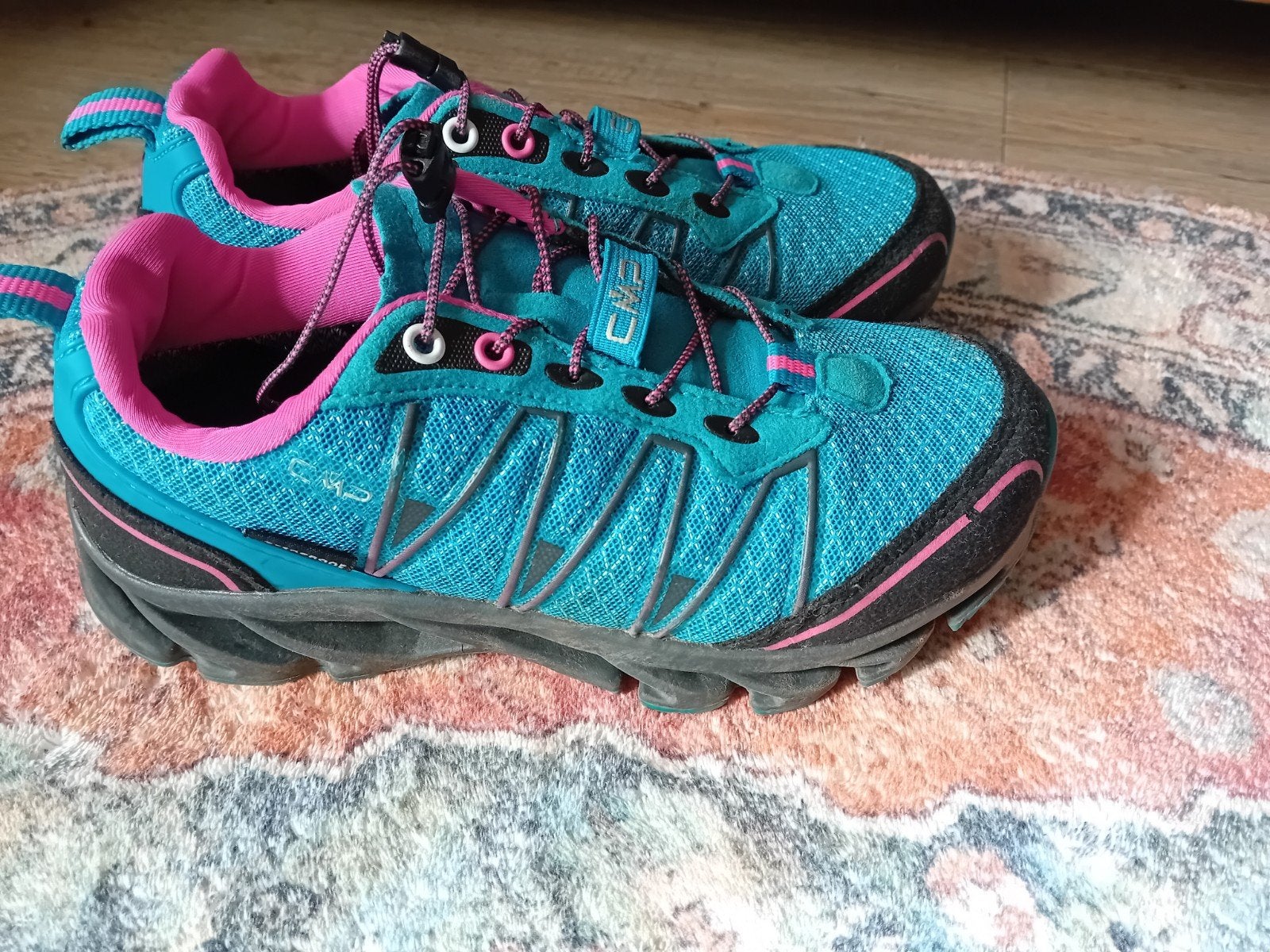 CMP Waterdichte Wandelschoenen Maat 33 Turquoise/Paars, Ophalen of Verzenden, Zo goed als nieuw, Schoenen