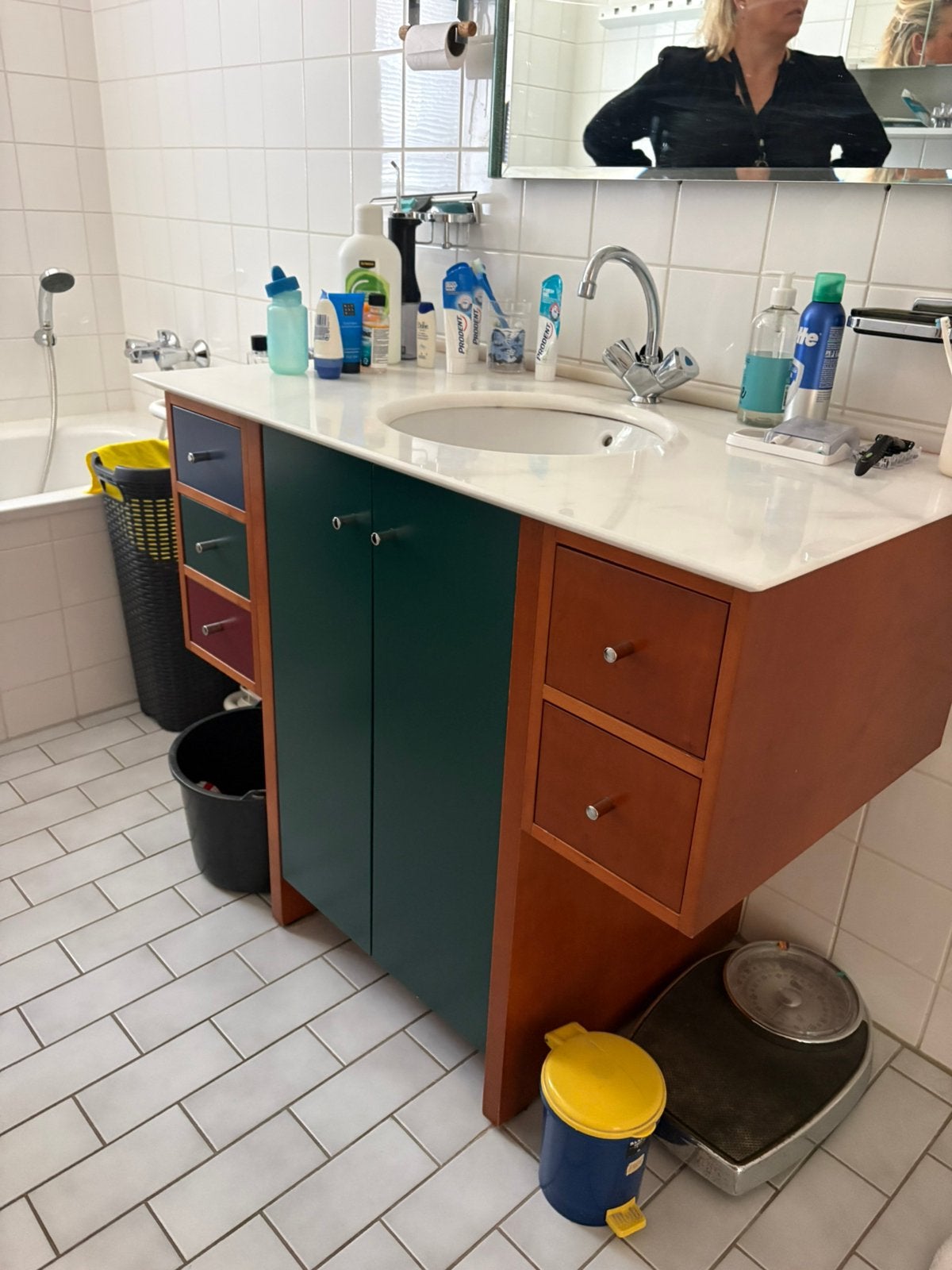 Jaren 70 stijl badkamer meubel, Zo goed als nieuw, Minder dan 100 cm, 25 tot 50 cm, 50 tot 100 cm