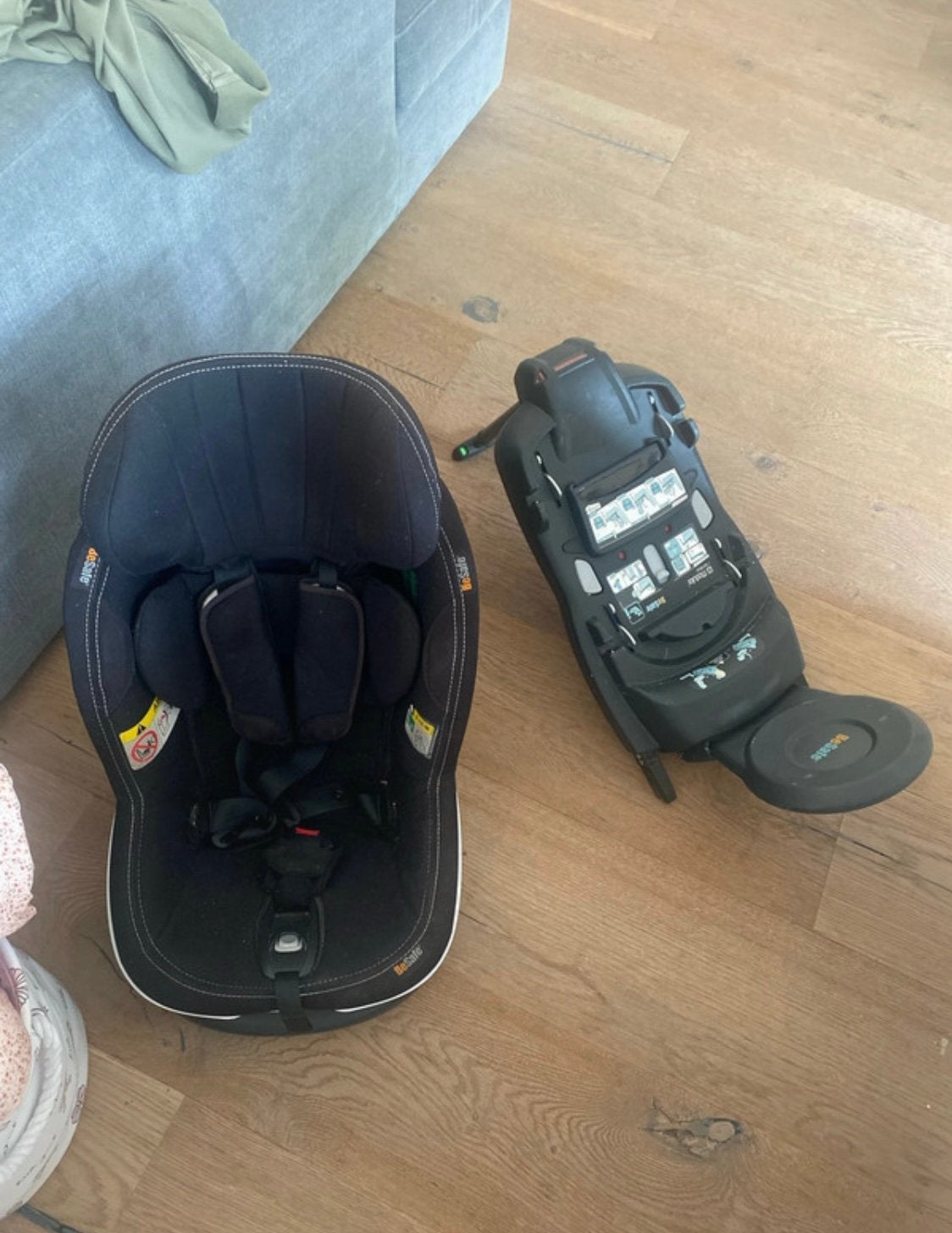 IZI modular i-size Besafe autostoeltje heel goed zwart, Ophalen, Gebruikt, 0 t/m 18 kg, Isofix