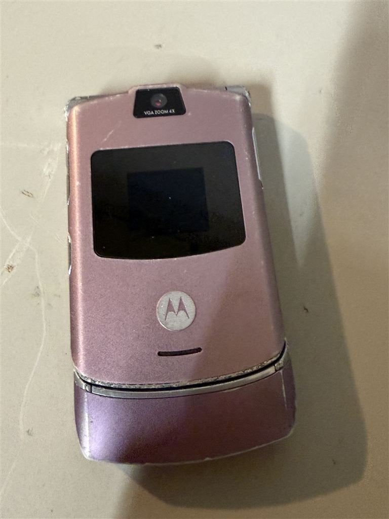 Motorola RAZR V3 - Roze - Simlockvrij, Telecommunicatie, Mobiele telefoons | Motorola, Zwart, Inklapmodel, Ophalen of Verzenden