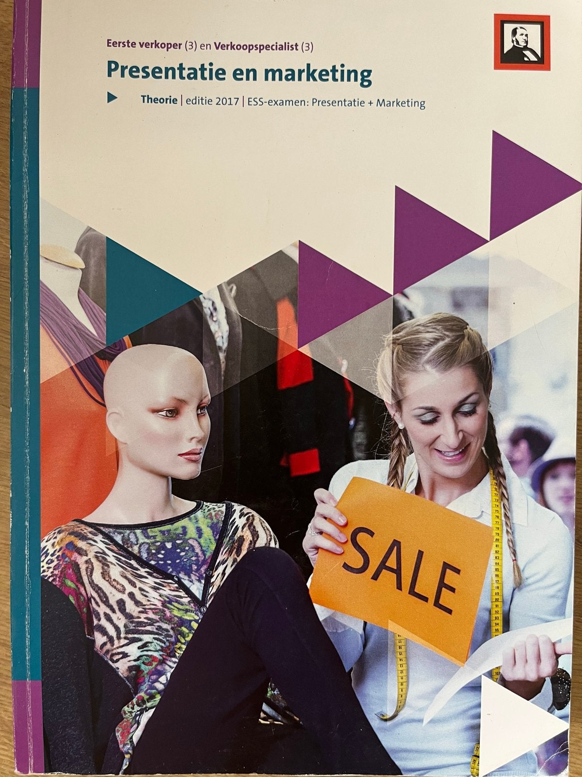 Presentatie en marketing - Theorie editie 2017, Ophalen of Verzenden, Gamma, Gelezen, MBO