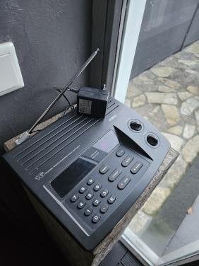 Mooie en werkende Uniden Bearcat UBC-144 XTL kerkscanner, Ophalen of Verzenden, Gebruikt, 30 tot 200 kanalen, Draagbaar
