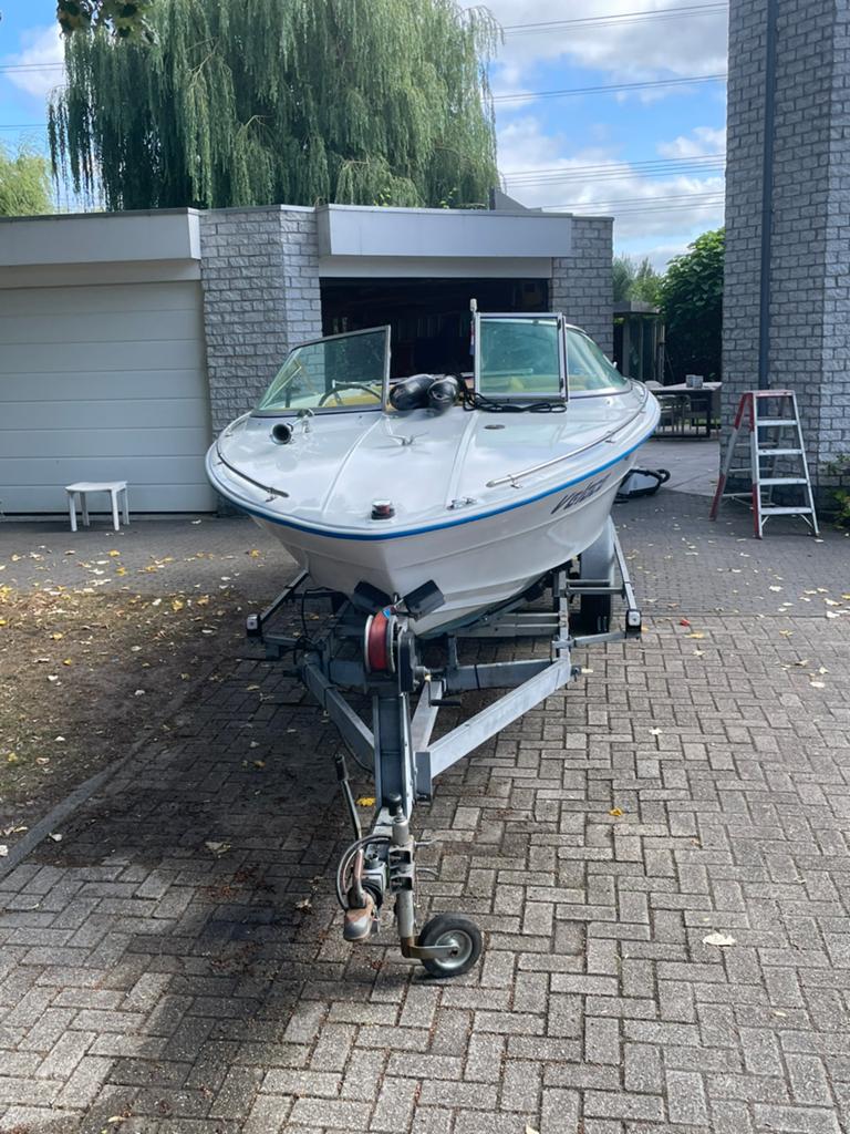 Mooie soeedboot, Watersport en Boten, Bootonderdelen, Ophalen, Zo goed als nieuw, Motor en Techniek, Motorboot