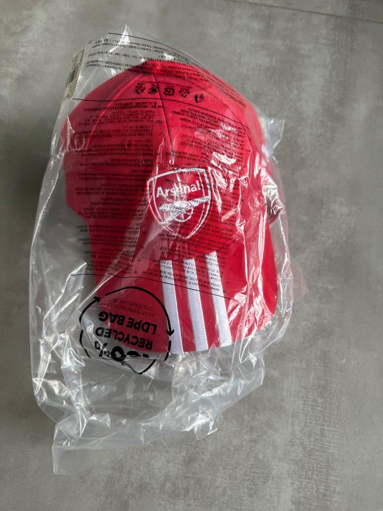 Arsenal FC & Adidas Pet, Ophalen, Nieuw, One size fits all, Pet