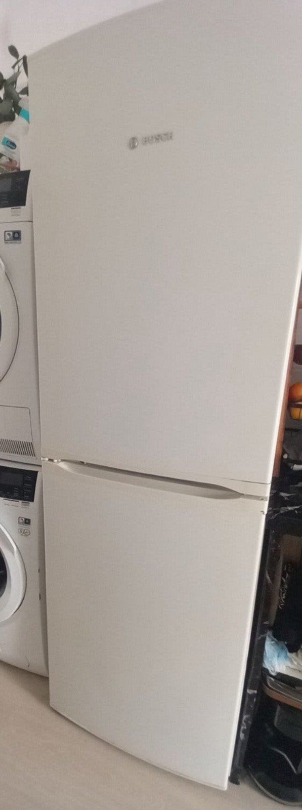 Teab Bosch koelkast, Witgoed en Apparatuur, Koelkasten en IJskasten, 200 liter of meer, Ophalen, Gebruikt, 160 cm of meer