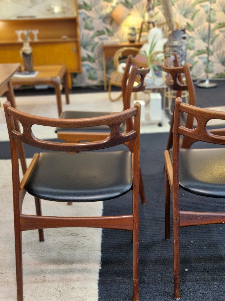 Foto 4 van Vintage Deens design eetkamerstoelen (4) Andersen Uldum