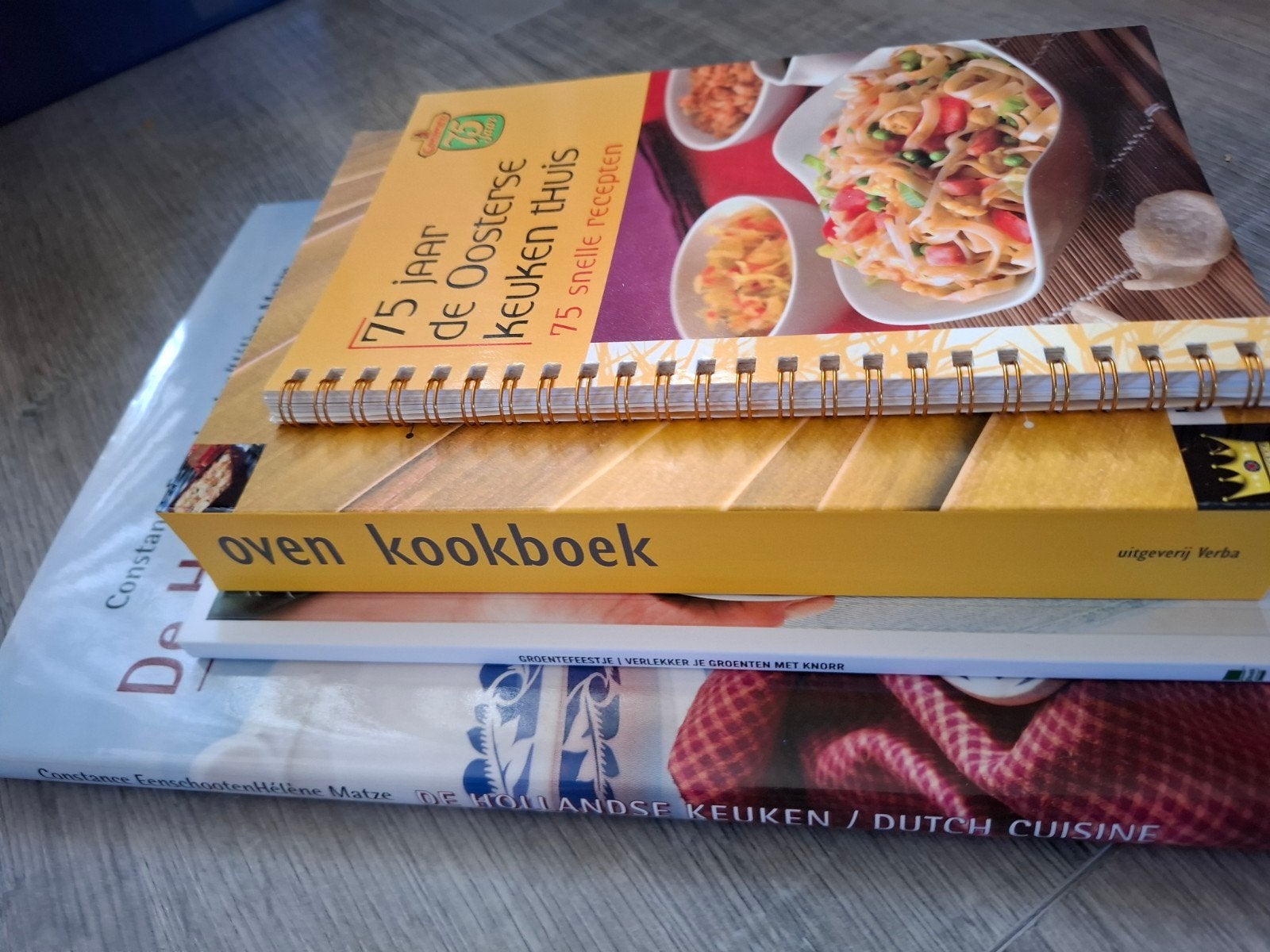 Kookboeken Oosterse en Hollandse Keuken, Boeken, Ophalen of Verzenden, Zo goed als nieuw, Azië en Oosters