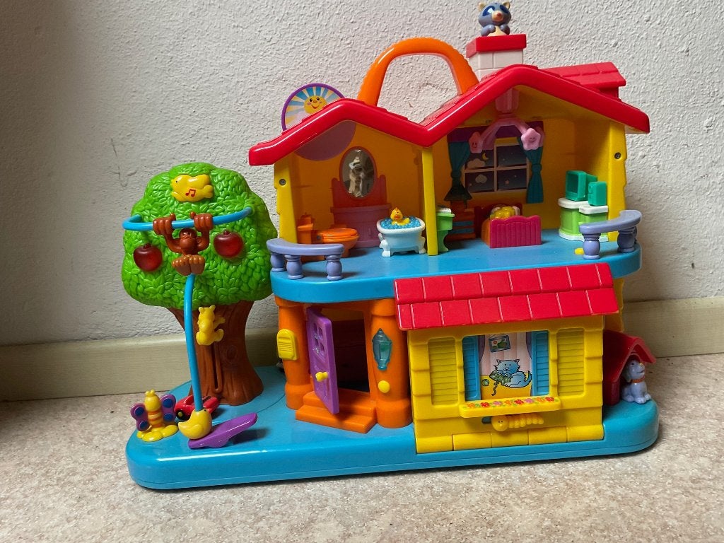 Super leuk poppenhuis met geluidjes en verrassingen, Ophalen of Verzenden, Gebruikt, Ontdekken, Met licht