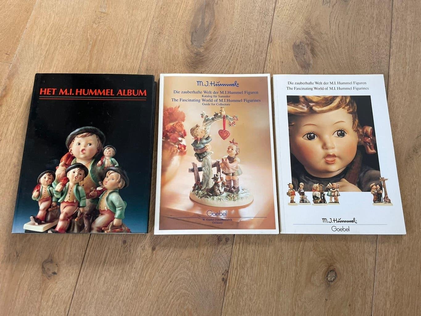 Hummel boeken, Goebel           IZGS, Ophalen of Verzenden, Gelezen, Goebel