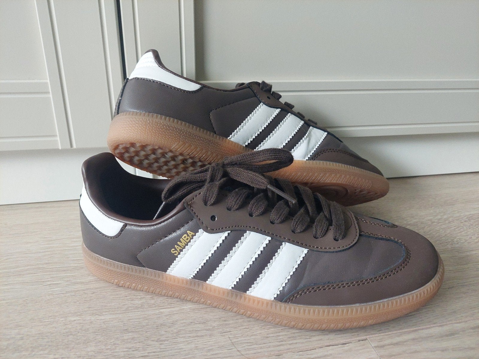 Bruine sneakers Adidas maat 40, Ophalen, Bruin, Adidas, Sneakers of Gympen