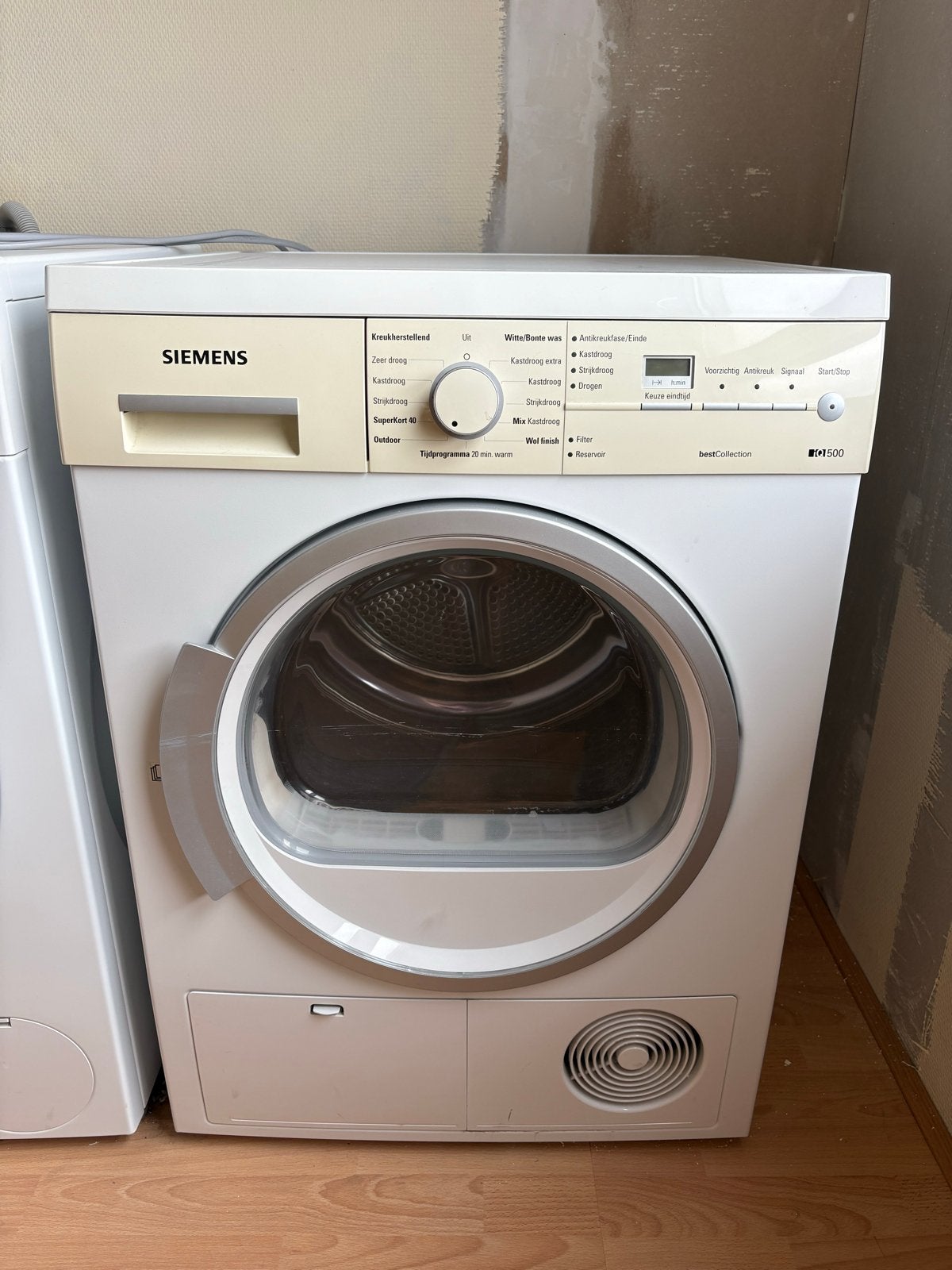 Siemens WTXL1500 Condensdroger Gratis op te halen!!, Ophalen, 6 tot 8 kg, Gebruikt, Voorlader