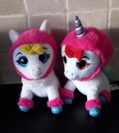 Knuffel pony's K3 dromen met muziek land van de regenboog, Ophalen of Verzenden, Zo goed als nieuw, Overige typen, Met geluid