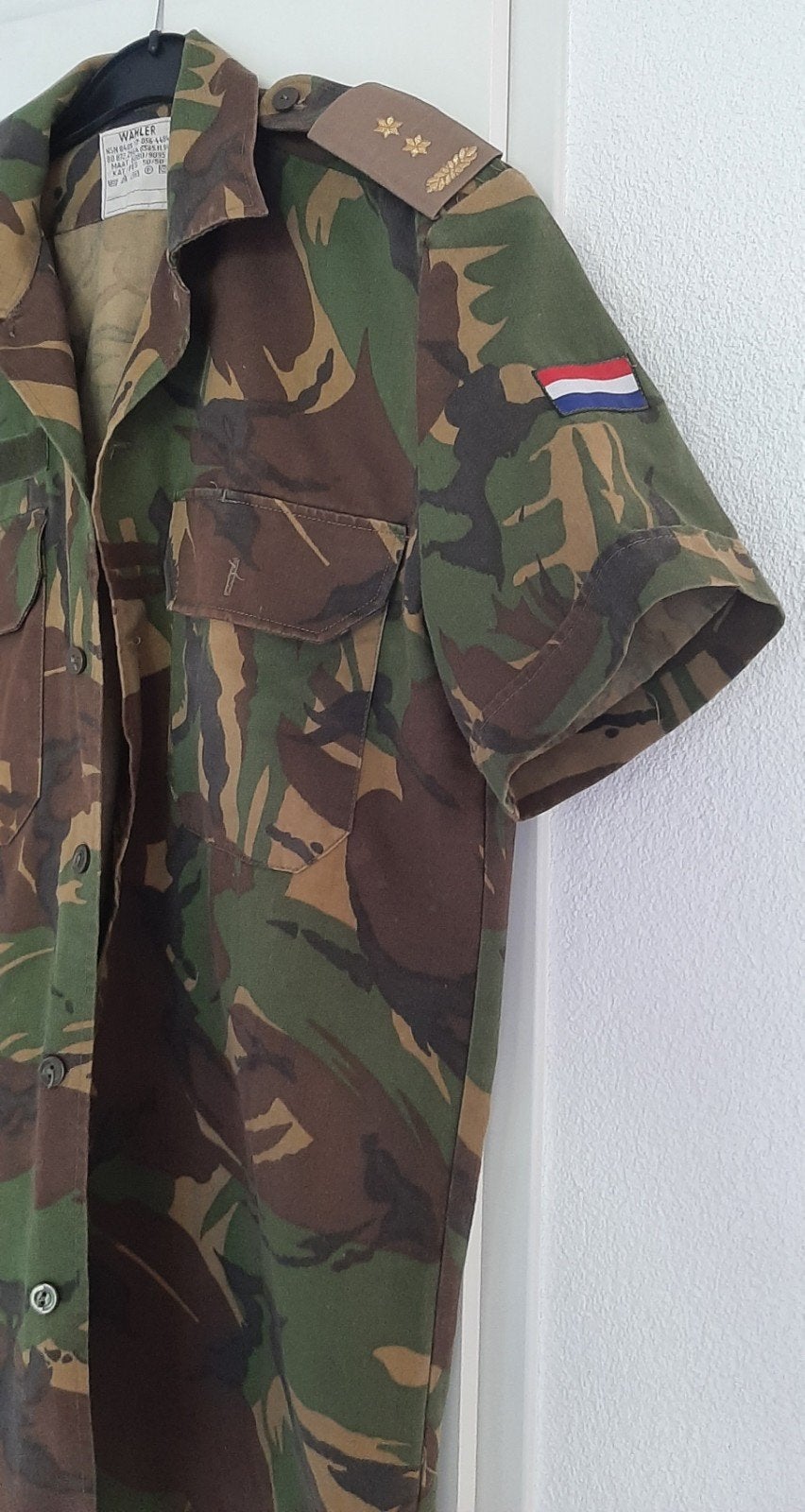 Wahler militair veldshirt + camouflagebroek + riem.  Nieuw, Ophalen of Verzenden, Landmacht, Nederland, Kleding of Schoenen