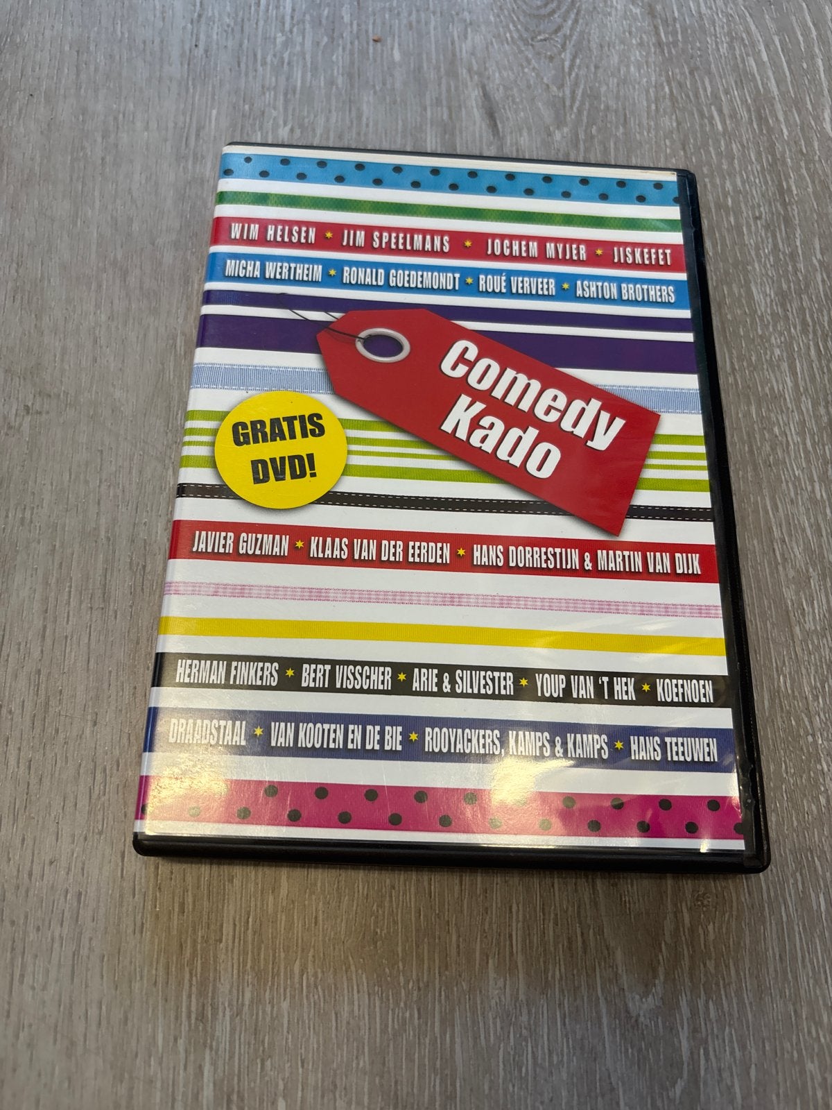 Comedy Kado DVD met diverse cabaretiers, Bert Visscher, Alle leeftijden, Verzamelbox of complete uitgave, Gebruikt
