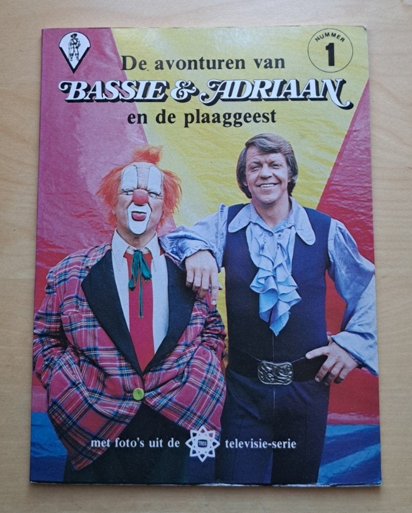 De avonturen van Bassie & Adriaan en de plaaggeest - No. 1, Ophalen of Verzenden, Gelezen