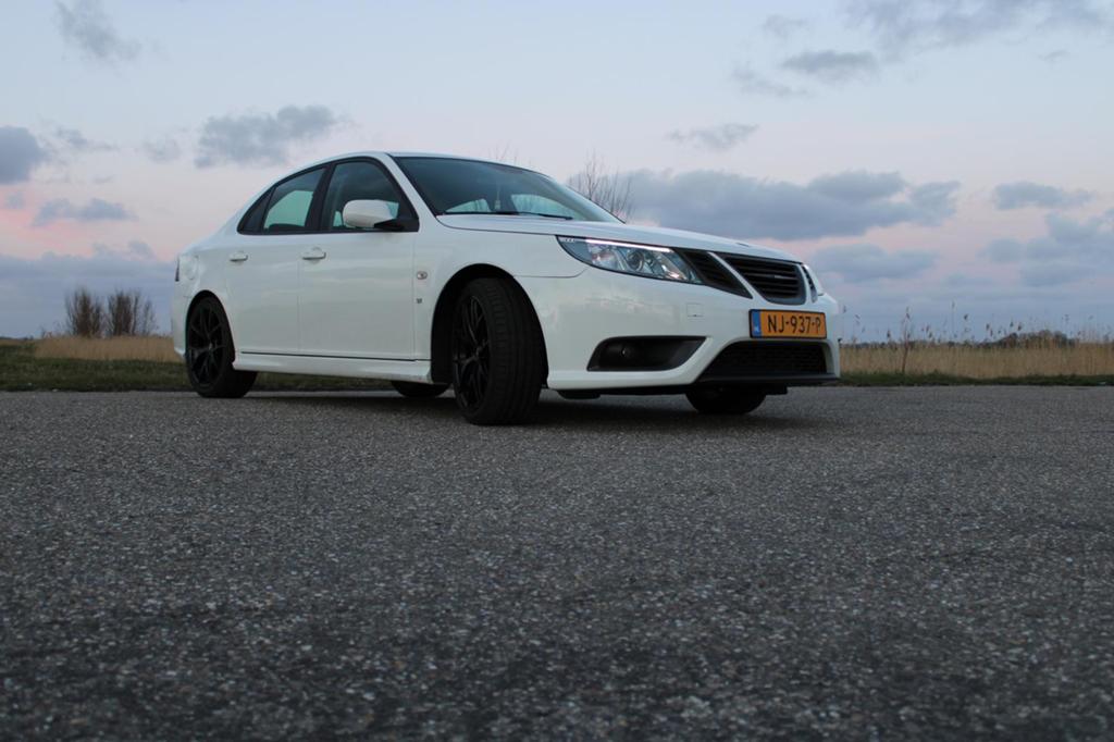 Saab 9-3 1.9 TID 88KW Sport Sedan 2011 Wit, Auto's, Saab, Voorwielaandrijving, Euro 5, Zwart, 4 cilinders