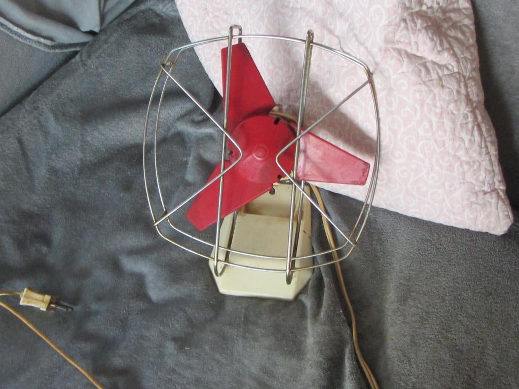 Antieke ventilator Itho tafelventilator, Verzamelen, Retro, Ophalen of Verzenden, Huis en Inrichting