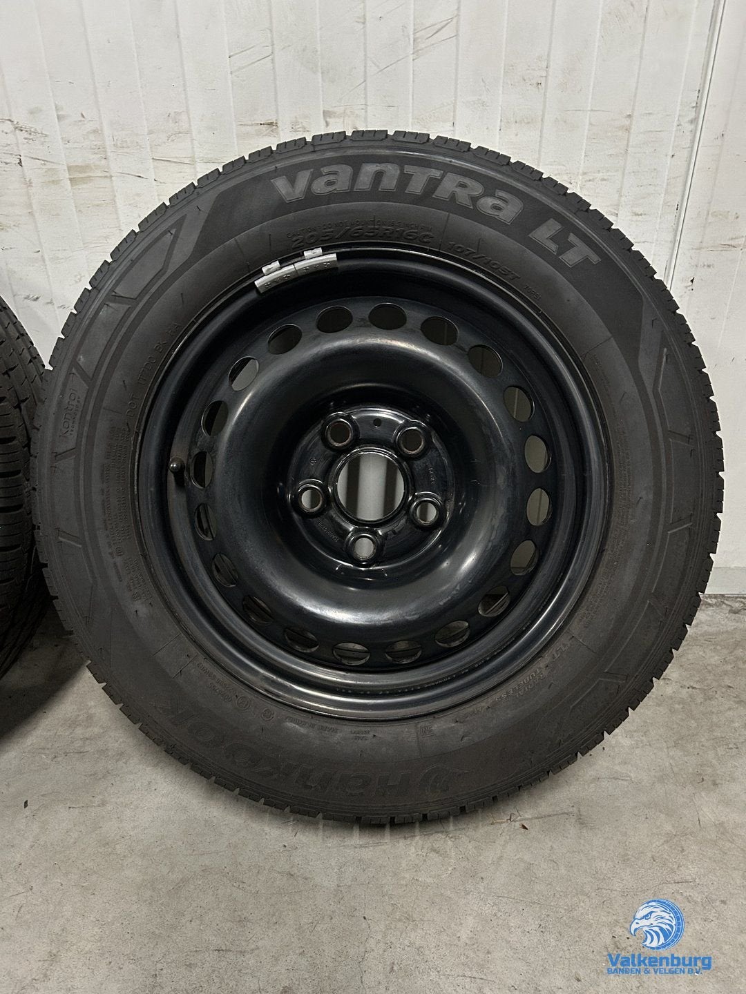 9mm! Originele VW Transporter T5 GP T6 T6.1 16 inch zwart st, -, Banden en Velgen, -, Zomerbanden