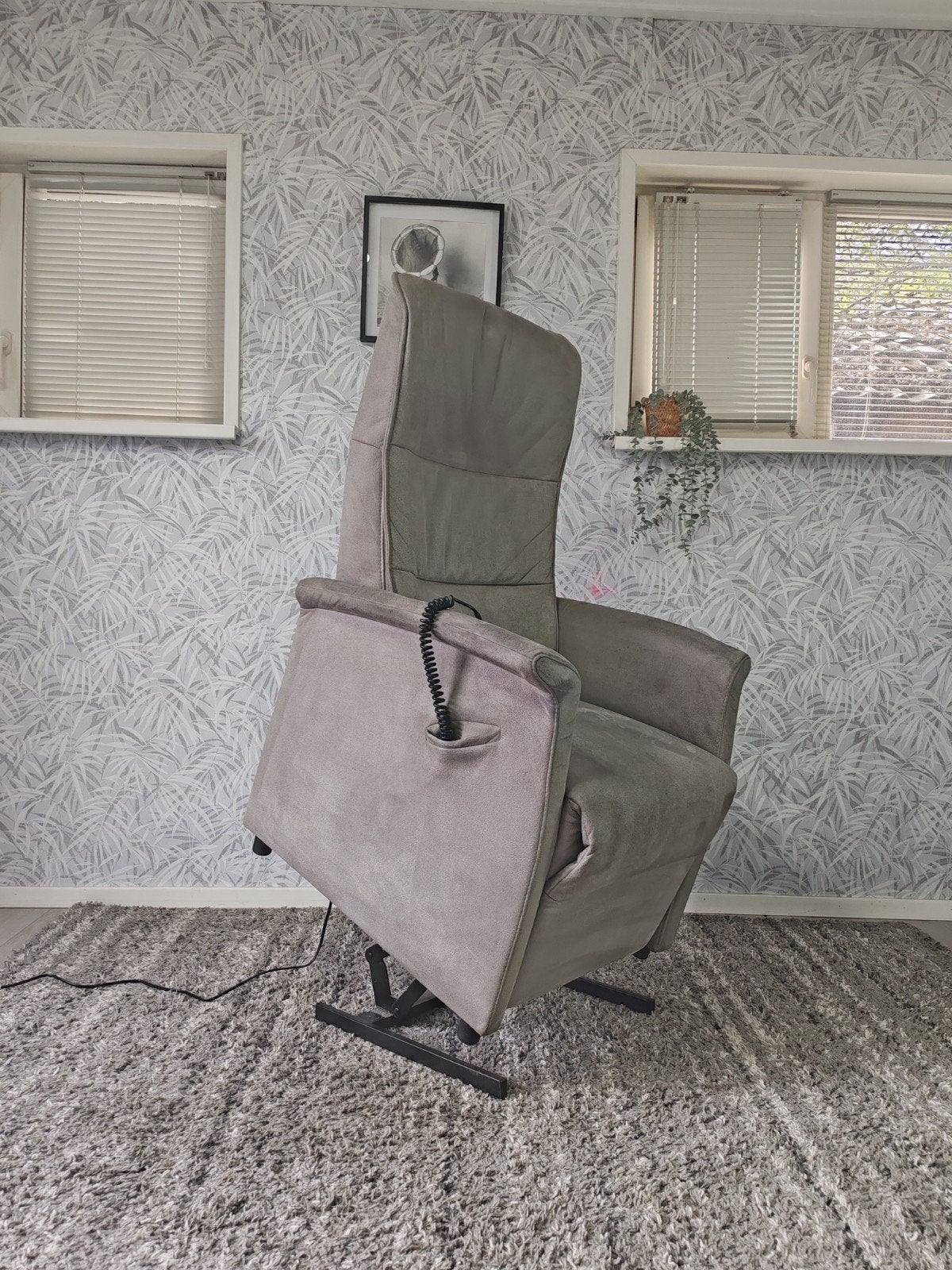 De Toekomst sta op stoel relax fauteuil met garantie, Nvr, Minder dan 75 cm, Ophalen of Verzenden, Zo goed als nieuw