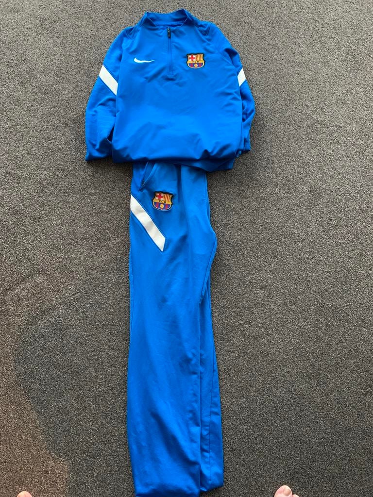 Nike trainingspakken maat 158/170, Ophalen, Zo goed als nieuw, Jongen of Meisje, Broek
