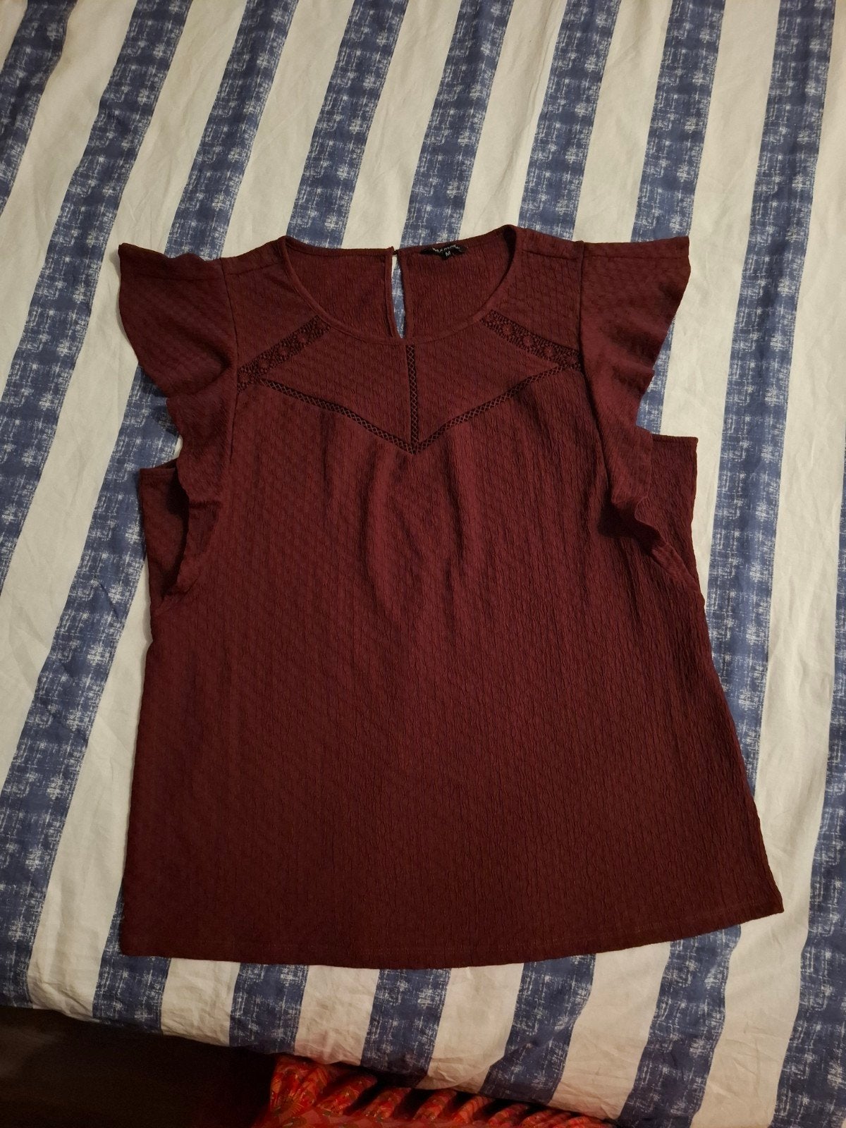 Prachtige m&s mode shirt/top donkerrood maat M., Kleding | Dames, Maat 38/40 (M), Ophalen of Verzenden, Zo goed als nieuw, Zonder mouw