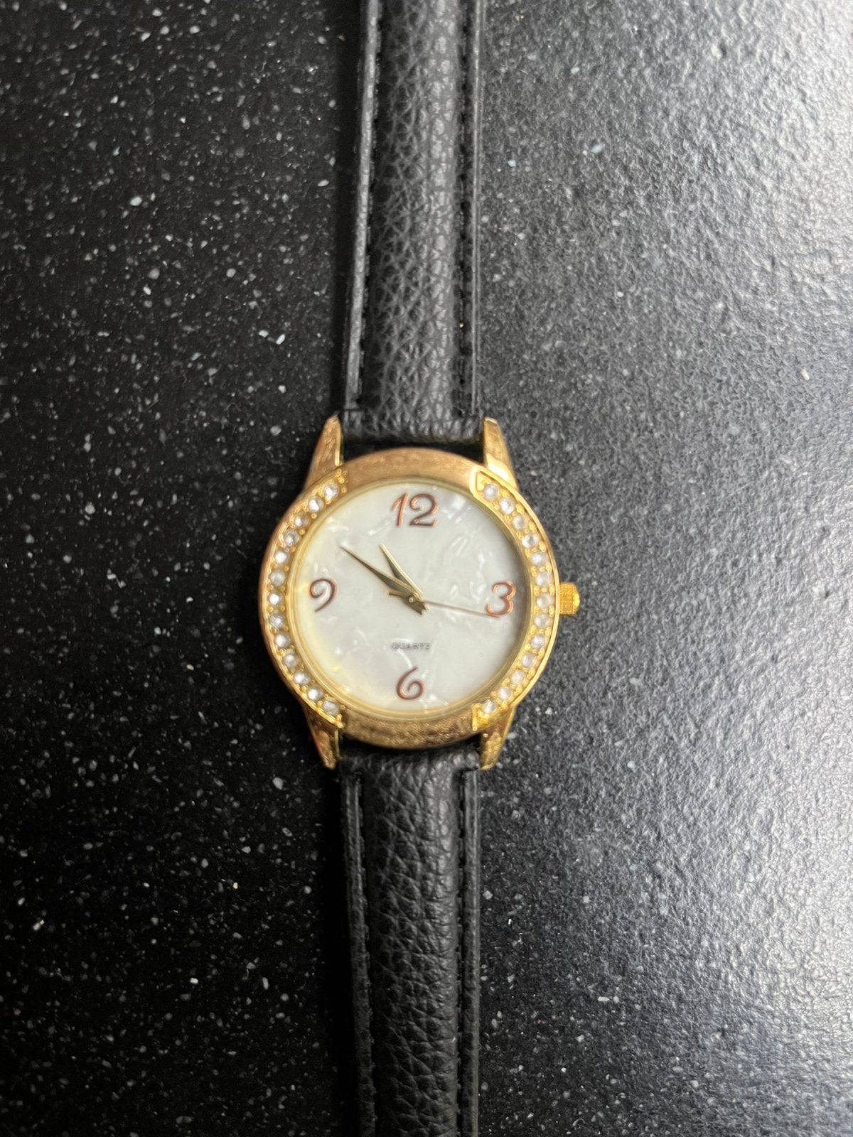 Horloge quartz zwart bandje, Sieraden, Tassen en Uiterlijk, Horloges | Dames, Overige merken, Leer, Polshorloge, Nieuw