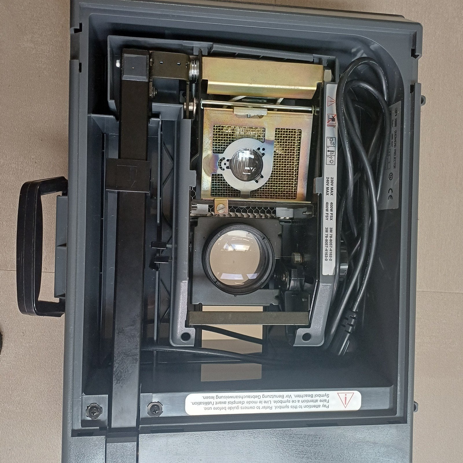 Vintage 3M Draagbare Overheadprojector (Koffermodel), 3M, Ophalen of Verzenden, Overige resoluties, Gebruikt